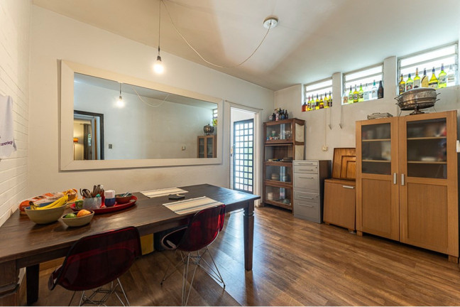 Imagem Casa com 3 Quartos à Venda, 198 m² em Vila Madalena - São Paulo Imagem Casa com 3 Quartos à Venda, 198 m² em Vila Madalena - São Paulo
