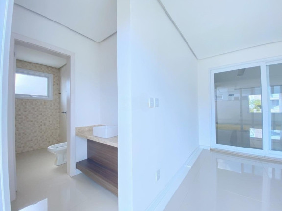 Imagem Casa de Condomínio com 4 Quartos à Venda, 295 m² em São Vicente - Gravataí Imagem Casa de Condomínio com 4 Quartos à Venda, 295 m² em São Vicente - Gravataí