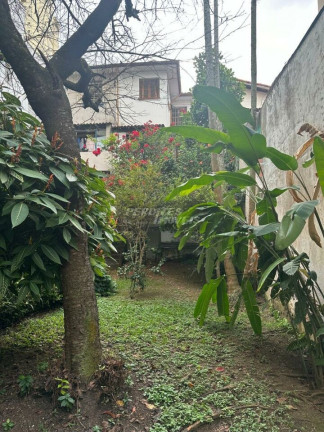 Imagem Casa com 3 Quartos à Venda, 252 m² em Sumaré - São Paulo Imagem Casa com 3 Quartos à Venda, 252 m² em Sumaré - São Paulo