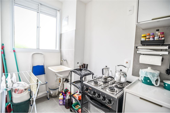 Imagem Apartamento com 2 Quartos à Venda, 42 m² em Sarandi - Porto Alegre