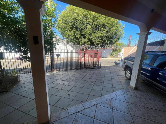 Imagem Casa com 3 Quartos à Venda, 360 m² em Morada Do Ouro - Cuiabá Imagem Casa com 3 Quartos à Venda, 360 m² em Morada Do Ouro - Cuiabá