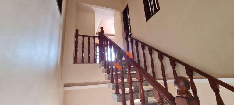 Imagem Casa com 4 Quartos à Venda, 452 m² em Cerâmica - Nova Iguaçu