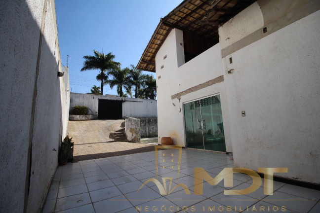 Imagem Casa com 4 Quartos à Venda, 500 m² em Garças - Belo Horizonte Imagem Casa com 4 Quartos à Venda, 500 m² em Garças - Belo Horizonte