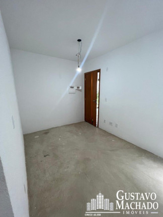 Imagem Imóvel com 2 Quartos à Venda, 48 m² em São Luís - Volta Redonda Imagem Imóvel com 2 Quartos à Venda, 48 m² em São Luís - Volta Redonda