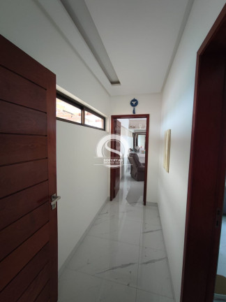 Imagem Casa com 3 Quartos à Venda, 228 m² Imagem Casa com 3 Quartos à Venda, 228 m²