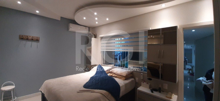 Imagem Casa com 2 Quartos à Venda, 105 m² em Cidade Baixa - Porto Alegre Imagem Casa com 2 Quartos à Venda, 105 m² em Cidade Baixa - Porto Alegre
