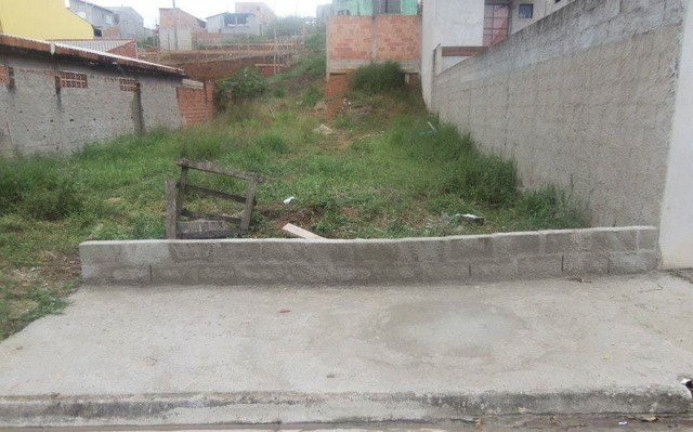 Terreno à Venda, 135 m² em Jardim Santa Ines Iii - São José Dos Campos