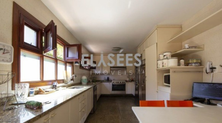 Imagem Sobrado com 4 Quartos à Venda, 584 m² em Jardim Guedala - São Paulo Imagem Sobrado com 4 Quartos à Venda, 584 m² em Jardim Guedala - São Paulo