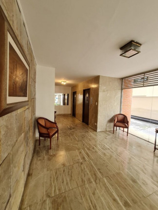Imagem Imóvel com 3 Quartos à Venda, 188 m² em Higienópolis - São Paulo Imagem Imóvel com 3 Quartos à Venda, 188 m² em Higienópolis - São Paulo