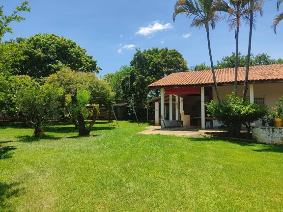 Imagem Chácara com 2 Quartos à Venda, 1.495 m² em Iperozinho - Capela Do Alto Imagem Chácara com 2 Quartos à Venda, 1.495 m² em Iperozinho - Capela Do Alto