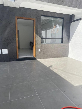 Imagem Casa com 3 Quartos à Venda, 167 m² Imagem Casa com 3 Quartos à Venda, 167 m²