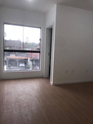 Imagem Casa com 3 Quartos à Venda, 108 m² em Floresta - Joinville