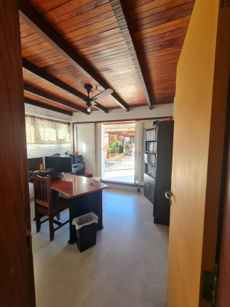 Imagem Casa com 5 Quartos à Venda, 181 m² em Barra Da Lagoa - Ubatuba