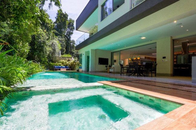 Imagem Sobrado com 6 Quartos à Venda, 580 m² em Riviera De São Lourenço - Bertioga Imagem Sobrado com 6 Quartos à Venda, 580 m² em Riviera De São Lourenço - Bertioga