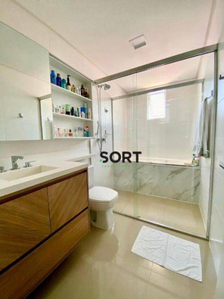 Imagem Apartamento com 3 Quartos à Venda, 137 m² em Centro - Balneário Camboriú