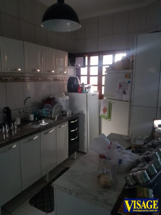 Imagem Casa com 2 Quartos à Venda,  em Vila Formosa - Jacareí
