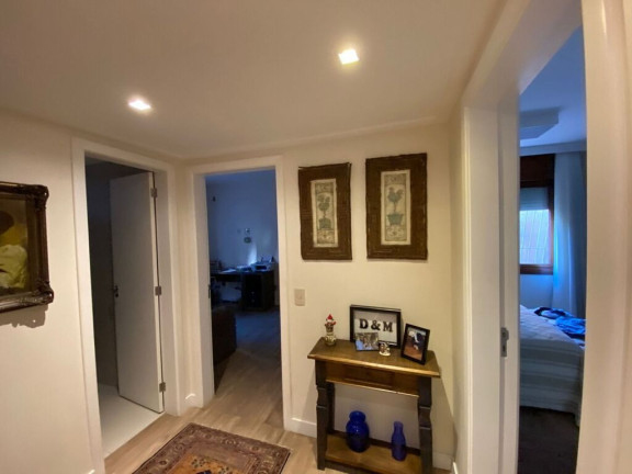 Imagem Apartamento com 3 Quartos à Venda, 242 m² em Bela Vista - Porto Alegre Imagem Apartamento com 3 Quartos à Venda, 242 m² em Bela Vista - Porto Alegre