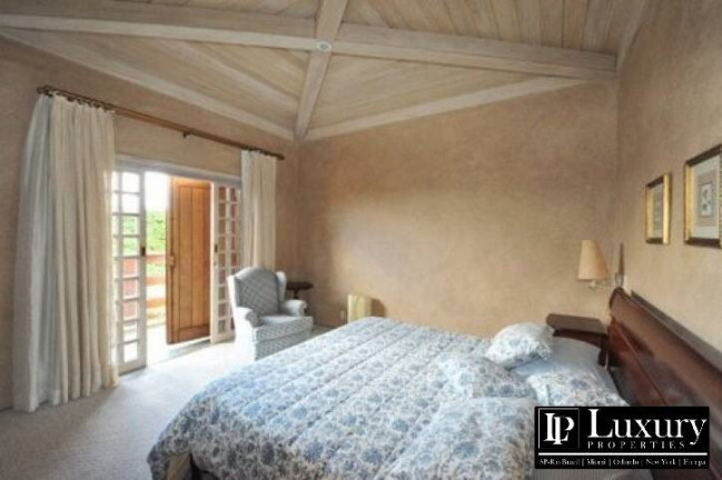 Imagem Casa com 6 Quartos à Venda, 400 m² em Capivari - Campos Do Jordão Imagem Casa com 6 Quartos à Venda, 400 m² em Capivari - Campos Do Jordão