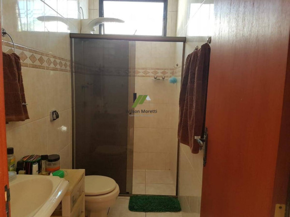 Imagem Casa com 3 Quartos à Venda, 202 m²