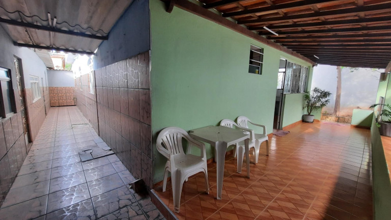 Imagem Casa com 3 Quartos à Venda, 173 m² em Marilândia - 2ª Seção - Ibirité