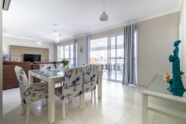 Imóvel com 3 Quartos à Venda, 158 m² em Parque Enseada - Guarujá