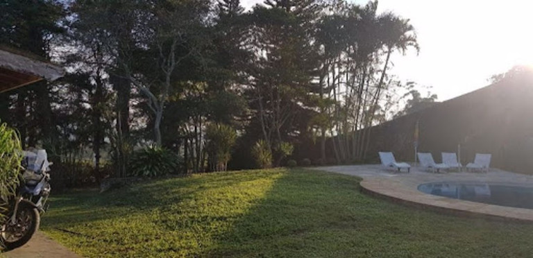 Imagem Chácara com 4 Quartos à Venda, 350 m² em Vila Santista - Atibaia Imagem Chácara com 4 Quartos à Venda, 350 m² em Vila Santista - Atibaia