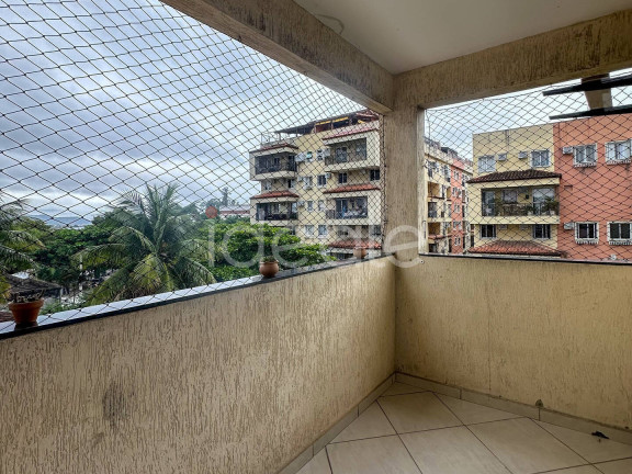 Imagem Casa com 9 Quartos à Venda,  em Taquara - Rio De Janeiro
