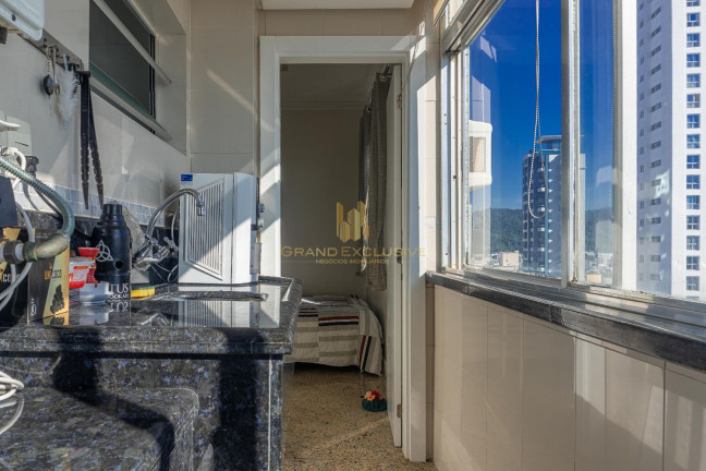 Imagem Cobertura com 4 Quartos à Venda, 130 m² em Centro - Balneário Camboriú Imagem Cobertura com 4 Quartos à Venda, 130 m² em Centro - Balneário Camboriú