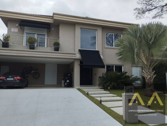 Casa com 4 Quartos à Venda, 500 m² em Sítio Tamboré Alphaville - Barueri