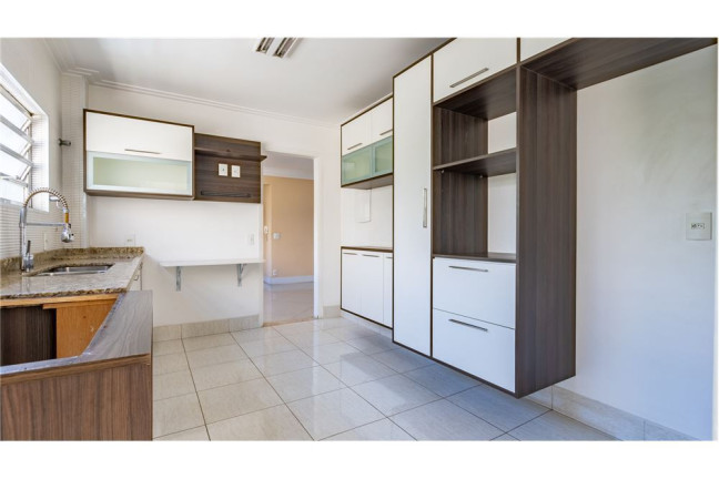 Imagem Apartamento com 3 Quartos à Venda, 120 m² em Moema - São Paulo Imagem Apartamento com 3 Quartos à Venda, 120 m² em Moema - São Paulo