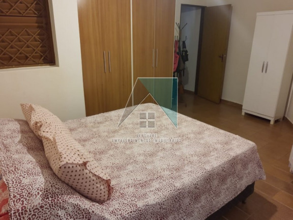 Imagem Casa com 3 Quartos à Venda, 213 m² em Monte Alegre - Ribeirão Preto Imagem Casa com 3 Quartos à Venda, 213 m² em Monte Alegre - Ribeirão Preto
