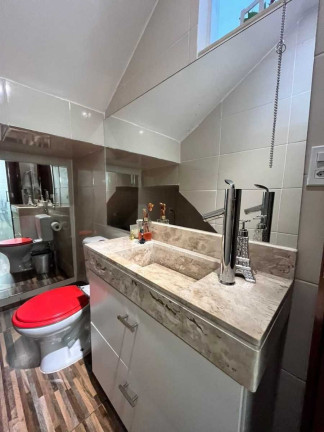 Imagem Casa com 3 Quartos à Venda, 205 m² em Taquara - Rio De Janeiro Imagem Casa com 3 Quartos à Venda, 205 m² em Taquara - Rio De Janeiro