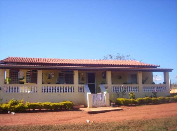 Imagem Chácara com 2 Quartos à Venda, 20.000 m² em Passa Três - Cesário Lange Imagem Chácara com 2 Quartos à Venda, 20.000 m² em Passa Três - Cesário Lange