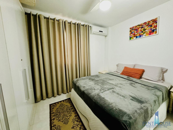 Imagem Apartamento com 2 Quartos à Venda, 90 m² em Centro - Balneário Camboriú