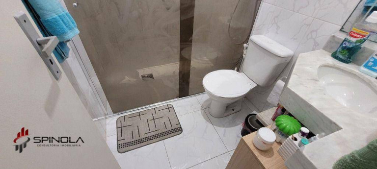 Imagem Casa com 2 Quartos à Venda, 102 m² em Solemar - Praia Grande Imagem Casa com 2 Quartos à Venda, 102 m² em Solemar - Praia Grande