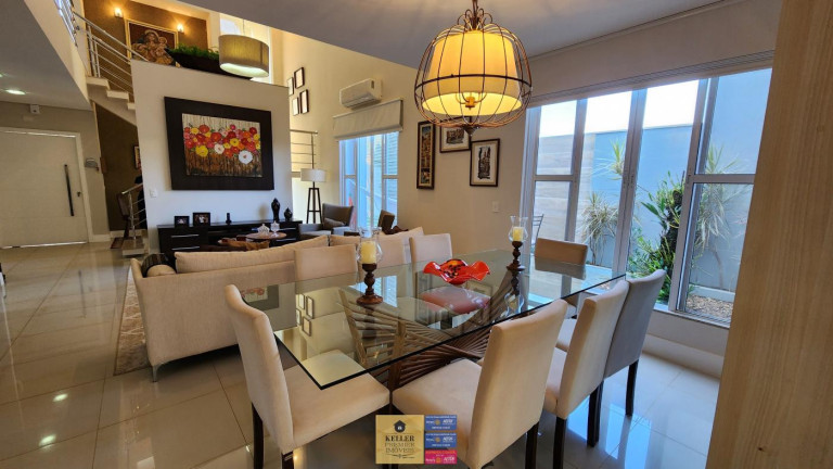 Imagem Casa com 4 Quartos à Venda, 325 m² em Vila A - Foz Do Iguaçu