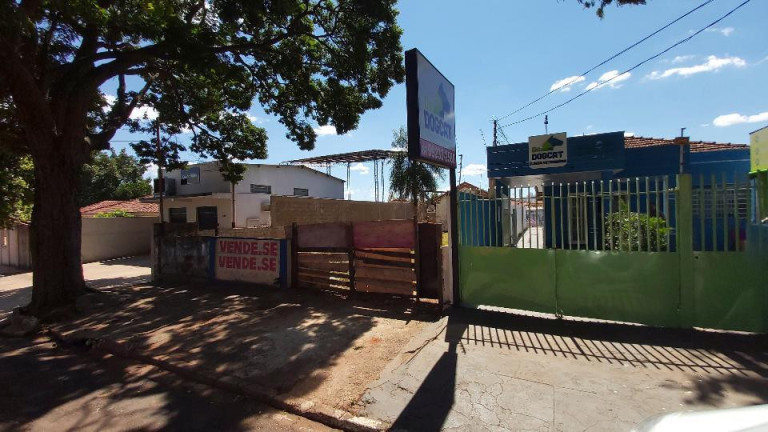Imagem Terreno à Venda, 500 m² em Vila Carvalho - Campo Grande