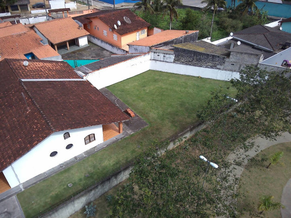 Imagem Casa com 3 Quartos à Venda, 725 m² em Massaguaçu - Caraguatatuba