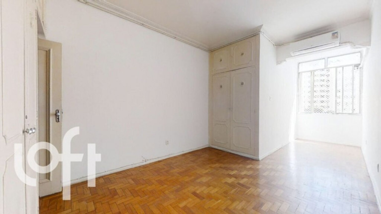 Imagem Imóvel com 3 Quartos à Venda, 107 m² em Copacabana - Rio De Janeiro Imagem Imóvel com 3 Quartos à Venda, 107 m² em Copacabana - Rio De Janeiro