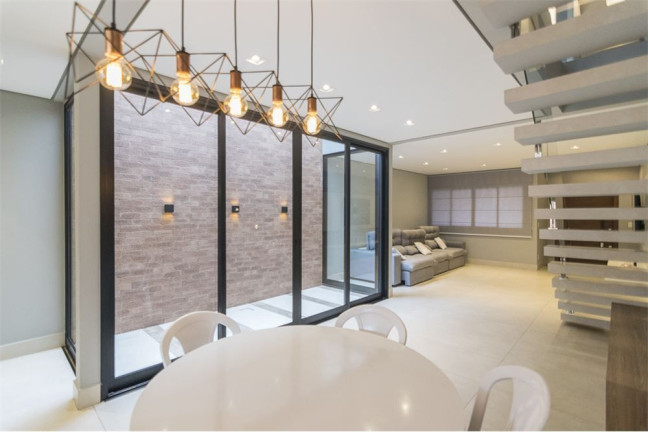 Imagem Casa com 3 Quartos à Venda, 185 m² em Vila Curuçá - Santo André Imagem Casa com 3 Quartos à Venda, 185 m² em Vila Curuçá - Santo André