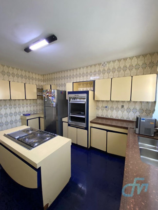 Imagem Sobrado com 3 Quartos para Alugar, 227 m² em Vila Sud Menuci - Mogi Das Cruzes