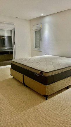 Imagem Casa com 4 Quartos para Alugar, 950 m² em Alphaville - Barueri