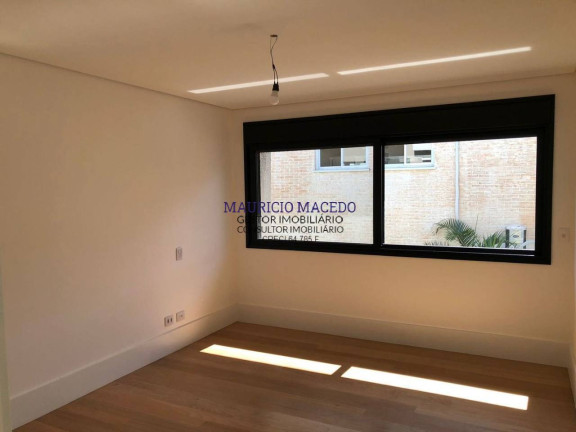 Imagem Casa com 4 Quartos à Venda, 560 m² em Alphaville Residencial Um - Barueri Imagem Casa com 4 Quartos à Venda, 560 m² em Alphaville Residencial Um - Barueri