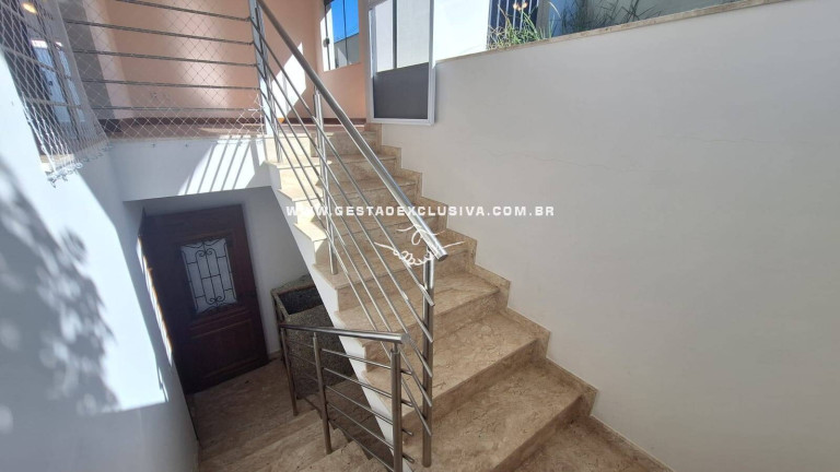 Imagem Casa com 4 Quartos à Venda, 274 m² em Itatiba