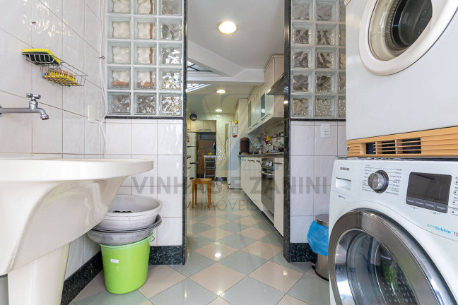 Imagem Cobertura com 4 Quartos à Venda, 567 m² em Lagoa - Rio De Janeiro Imagem Cobertura com 4 Quartos à Venda, 567 m² em Lagoa - Rio De Janeiro