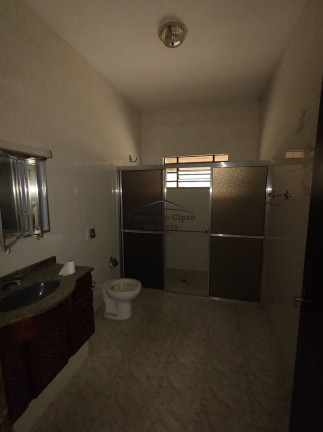 Imagem Casa com 3 Quartos à Venda, 284 m² em Vila Eliana Maria - Vila Molica - Guaratinguetá Imagem Casa com 3 Quartos à Venda, 284 m² em Vila Eliana Maria - Vila Molica - Guaratinguetá