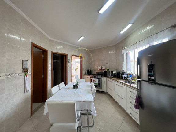 Imagem Apartamento com 3 Quartos à Venda, 258 m² em Parque Residencial Itapeti - Mogi Das Cruzes Imagem Apartamento com 3 Quartos à Venda, 258 m² em Parque Residencial Itapeti - Mogi Das Cruzes