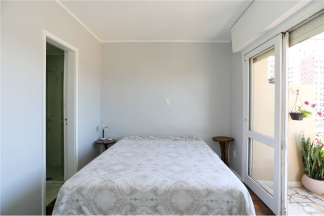 Imagem Apartamento com 3 Quartos à Venda, 93 m² em Jardim Lindóia - Porto Alegre