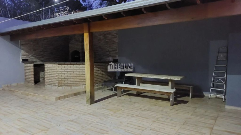Imagem Casa de Condomínio com 3 Quartos à Venda, 250 m² em Jardim Maracanã - Uberaba Imagem Casa de Condomínio com 3 Quartos à Venda, 250 m² em Jardim Maracanã - Uberaba