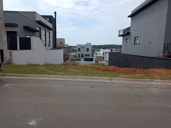 Terreno à Venda, 300 m² em São Venâncio - Itupeva